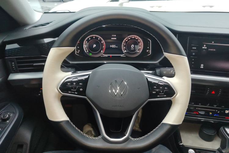 Used Volkswagen Passat 2023 Revised 330TSI Elite Edition
