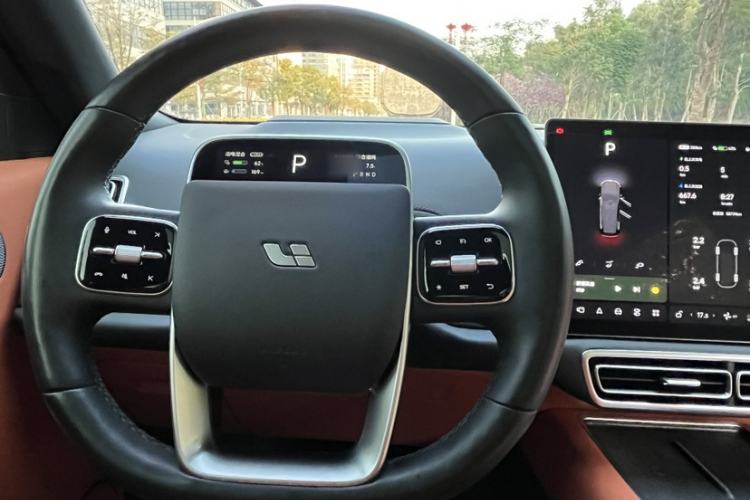 Used Li Auto L9 2022 Max model
