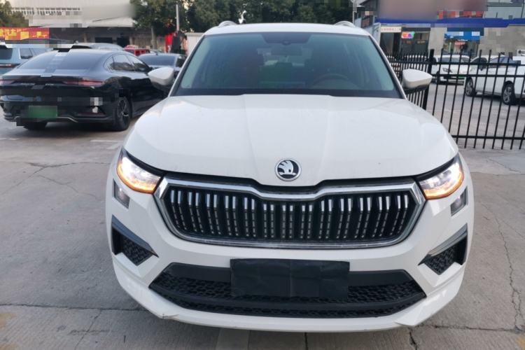 Used Skoda Kodiaq 2022 Facelifted TSI330 5-Seater Two-Wheel-Drive Luxury Edition