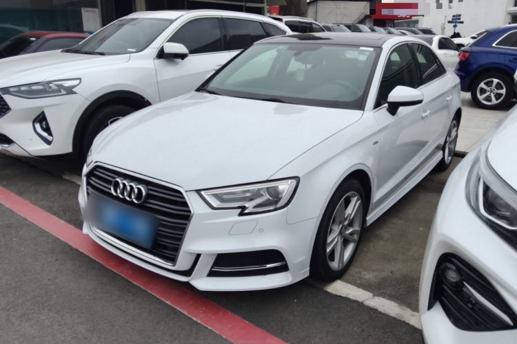 Used Audi A3 2018 30th Anniversary Edition Limousine 35 TFSI Fashion Model