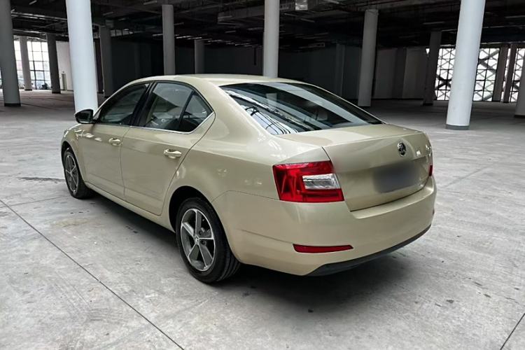 Used Skoda Octavia 2016 1.6L Automatic Chuanxing Edition
