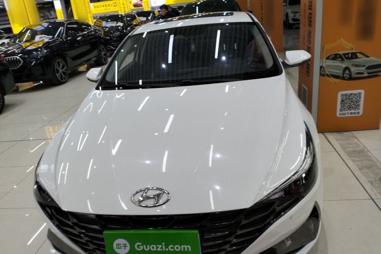 Used Hyundai Elantra 2021 1.5L CVT LUX Prestige Edition