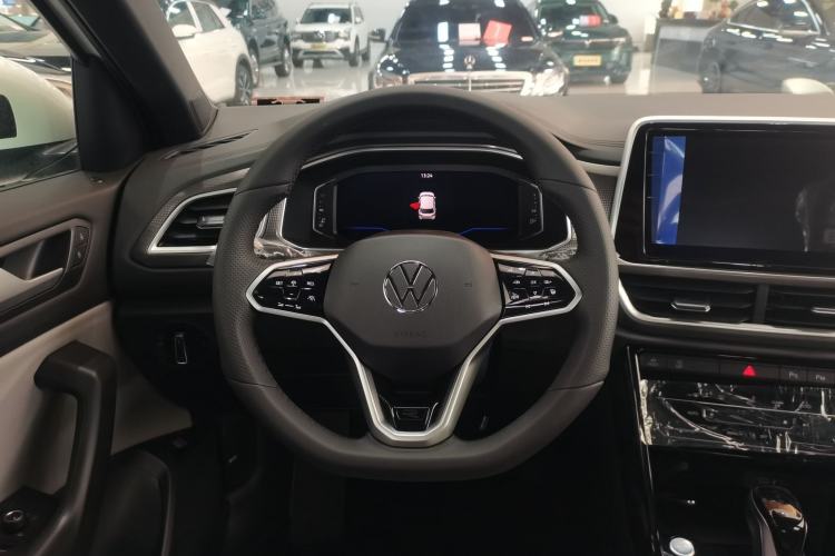 Used Volkswagen T-ROC 
