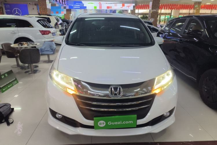 Used Honda Odyssey 2015 Updated Version 2.4L Smart Edition

