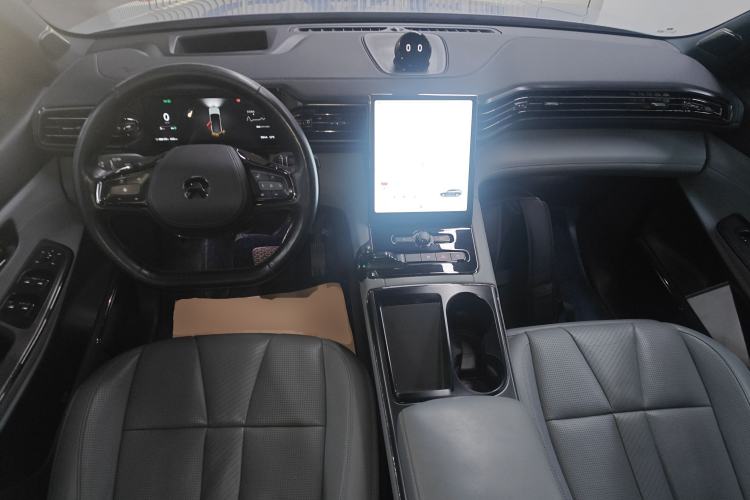 Used Nio ES8 2020 415 km Range 6-Seater Version