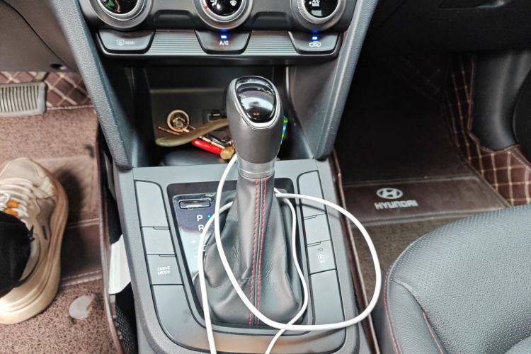 Used Hyundai Elantra 2019 1.4T Dual-Clutch Xuan Dong · Dynamic Model
