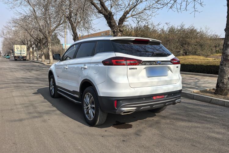 Used Geely Auto Emgrand X7 Sport 2020 1.8TD DCT Two-Wheel Drive Smart Connect 4G-Enabled Version
