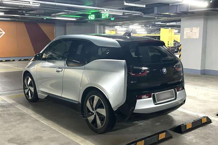 Used BMW i3 2016 Upgraded Deluxe Edition
