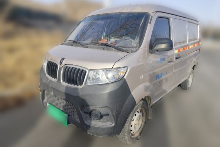 Used Jinbei Hiace X30 2023 1.5L Super-Enjoyment Van 2/5 Seats Non-Air-Conditioned Version SWC15M