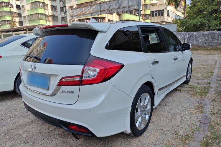 Used Honda Jade 2016 1.8L Automatic Comfort Version 5 Seats
