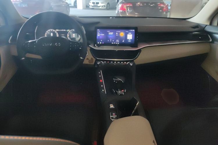 Used Lynk & Co 06 EM-P 2022 PHEV 84 km Range Pro Version
