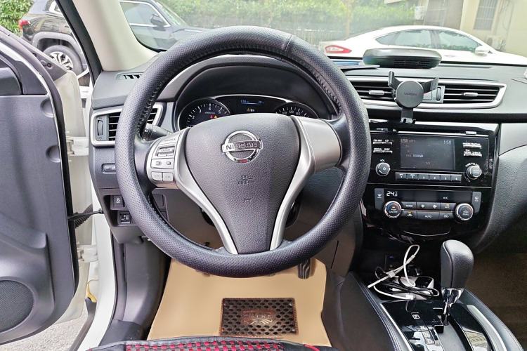 Used Nissan X-Trail 2014 2.0L CVT Comfort Edition 2WD
