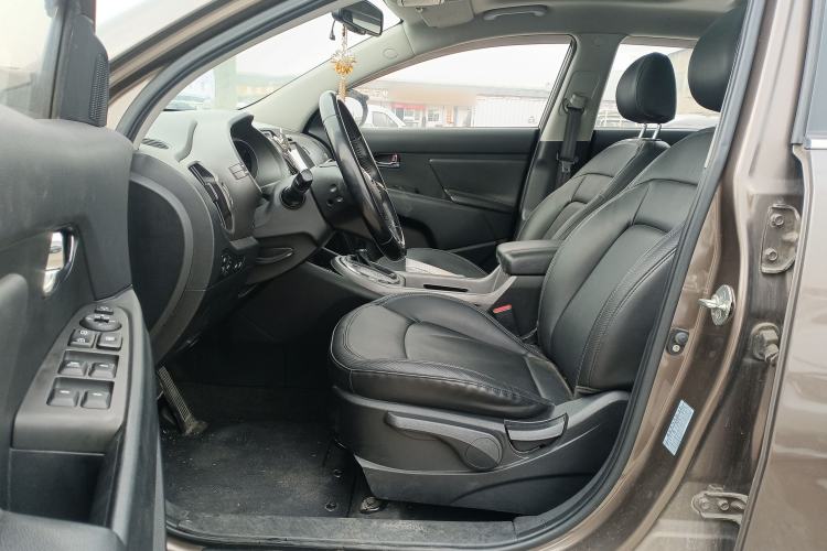 Used Kia Sportage R 2015 2.0L Automatic Two-Wheel Drive DLX Model