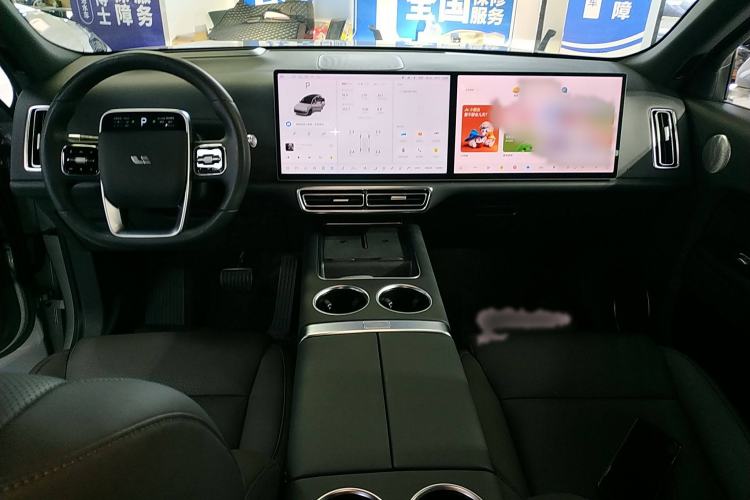 Used Li Auto L8 2023 Pro Model
