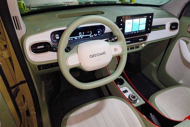 Used  Panda 2025 210km Panda Rider