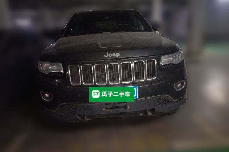Used  Grand Cherokee (Import) 2015 3.0L Comfort Navigation Edition
