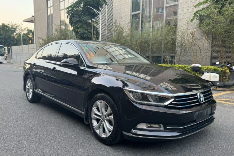 Used Volkswagen Magotan 2019 330TSI DSG Luxury Version China VI Standard
