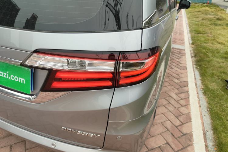 Used Honda Odyssey 2018 2.4L Luxury Edition
