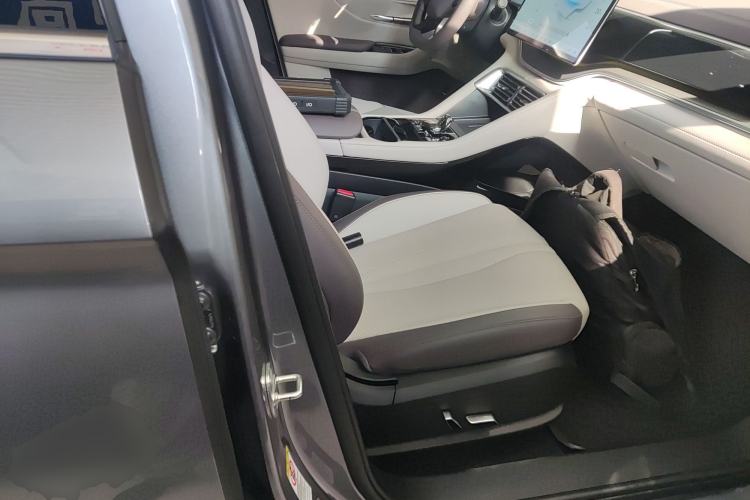 Used BYD Song PLUS New Energy 2025 DM-i Smart Drive 112KM Prestige Model
