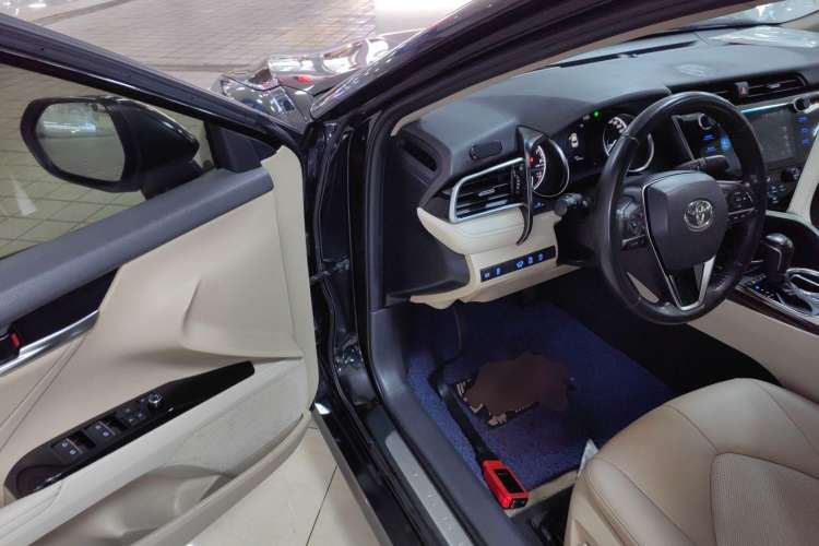 Used Toyota Camry 2019 2.0G Luxury Edition China VI Standard
