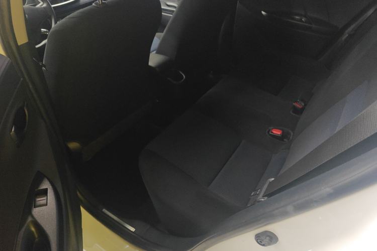 Used Toyota YARiS L 2019 1.5E CVT Dynamic Edition China VI compliant
