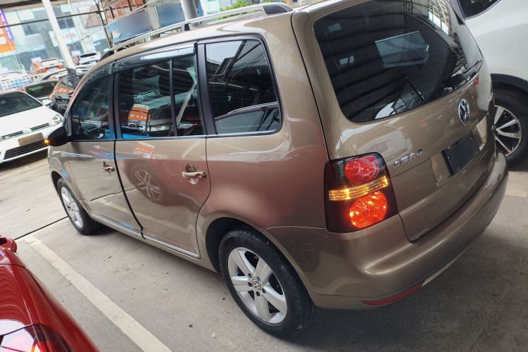 Used Volkswagen Touran 2015 1.4T DSG Comfort Edition 5 Seats
