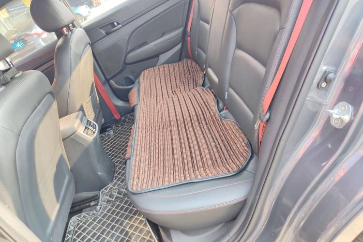 Used Hyundai Elantra 2019 1.4T Dual-Clutch Xuan Dong · Dynamic Model
