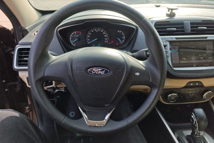 Used Ford Escort 2015 1.5L Automatic Comfort Model
