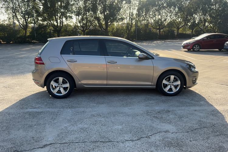 Used Volkswagen Golf 2016 1.6L Automatic Comfort Model
