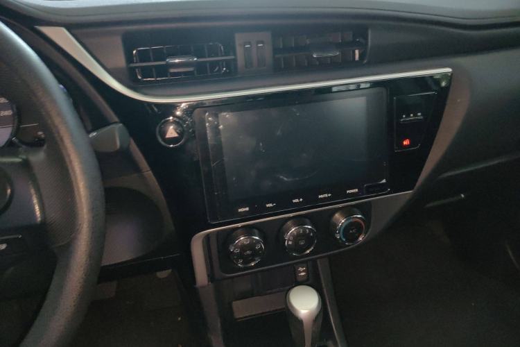 Used Toyota Levin 2017 Revised Version 185T CVT Elite Edition China VI Standard
