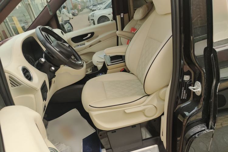 Used Mercedes-Benz Vito 2016 2.0T Business Edition
