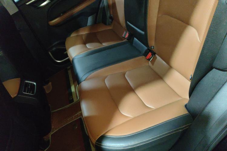 Used Geely Auto Vision X6 2020 1.4T CVT Luxury Edition
