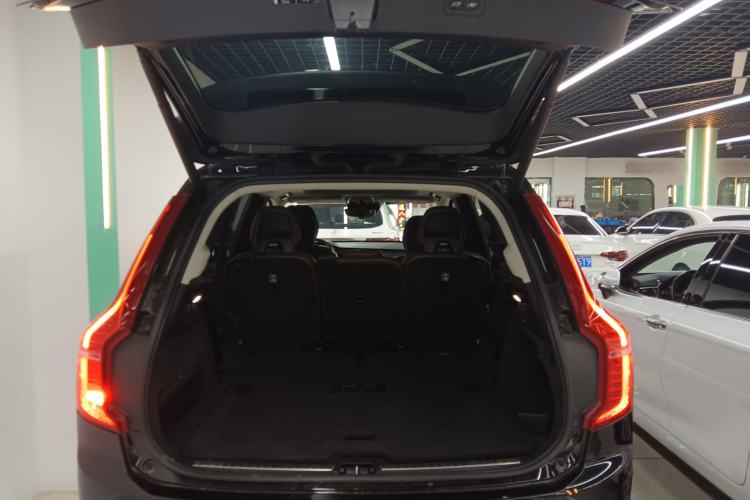 Used Volvo XC90 2019 T5 Zhiyi Edition 7-Seater China V Emission Standard
