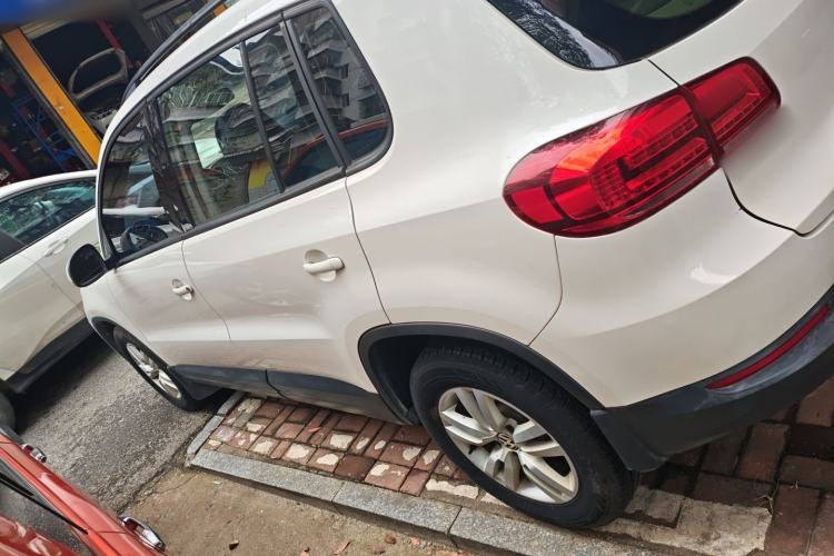 Used Volkswagen Tiguan 2015 1.8TSI Automatic Two-Wheel Drive Trend Edition
