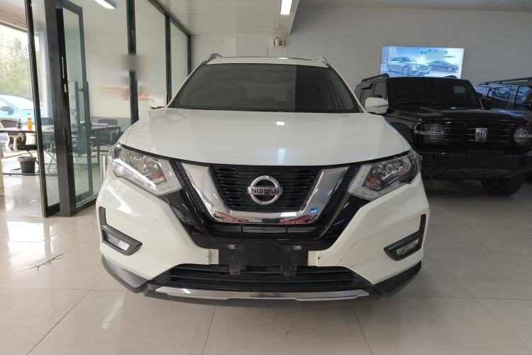 Used Nissan X-Trail 2017 2.5L CVT Leading Edition 4WD
