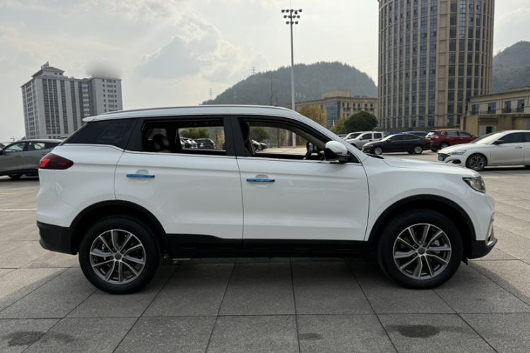 Used Geely Auto Emgrand X7 Sport 2021 Million Edition 1.8TD DCT Two-Wheel Drive Comfort Model
