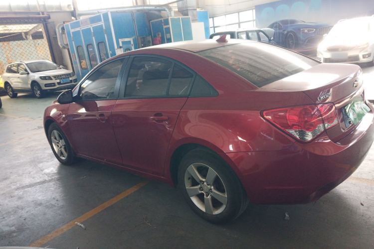 Used Chevrolet Cruze 2013 1.8L SE AT
