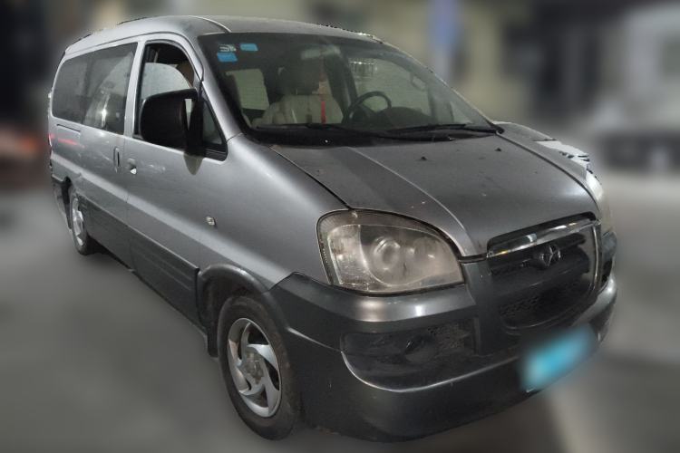 Used  Refine 2011 2.4L Government Procurement Version Manual Luxury Trim
