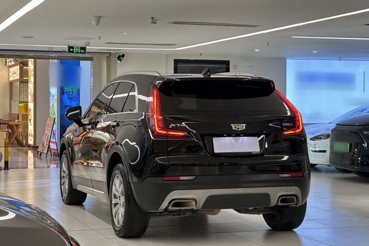 Used Cadillac XT4 2021 28T Two-Wheel Drive Leading Version