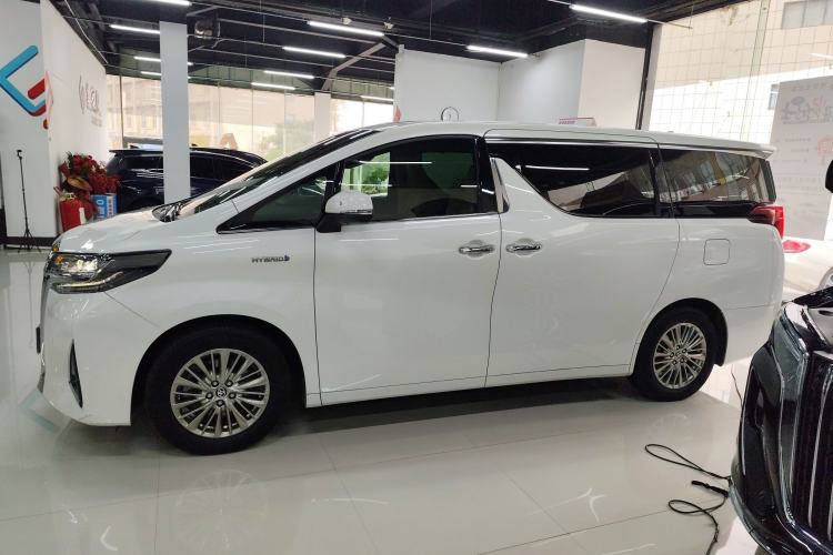 Used Toyota Alphard 2020 Dual-Engine 2.5L Prestige Edition
