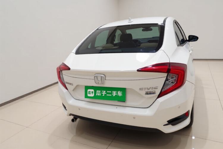 Used Honda Civic 2016 220TURBO Manual Luxury Edition
