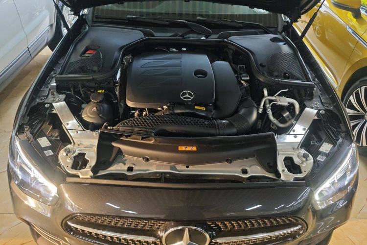 Used Mercedes-Benz E-Class 2023-Year Restyled E 260 Coupe