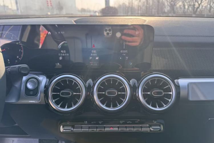 Used Mercedes-Benz GLB 2022 Updated GLB 200 Fashion Edition
