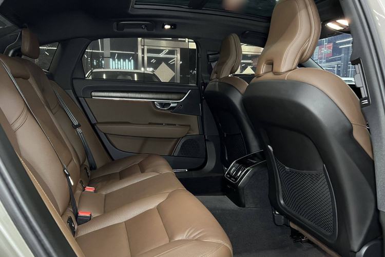 Used Volvo S90 2022 B5 Zhiyuan Luxury Edition
