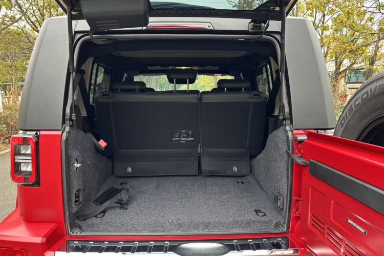 Used  BJ40 2024 2.0D Blade Hero Glory Edition
