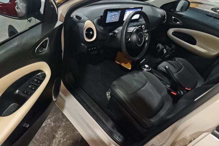 Used Wuling Bingo 2023 333 km Fast-Share Version
