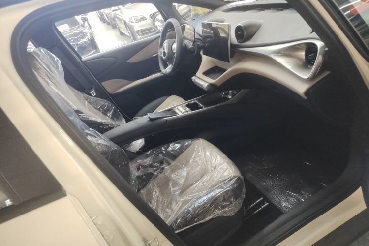 Used BYD Dolphin 2025 420km Free Edition
