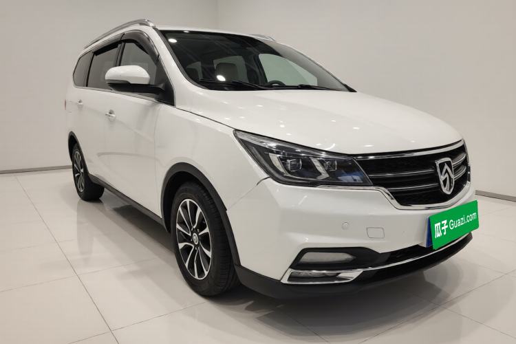 Used Baojun 730 2017 1.5T Manual Prestige Version 7 Seats
