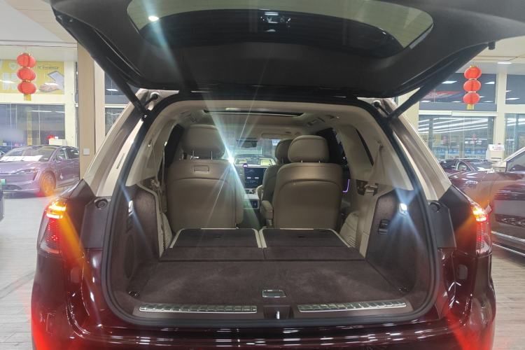 Used Hima AITO M9 2025 Extended-Range Ultra Version 52 kWh 6-Seater
