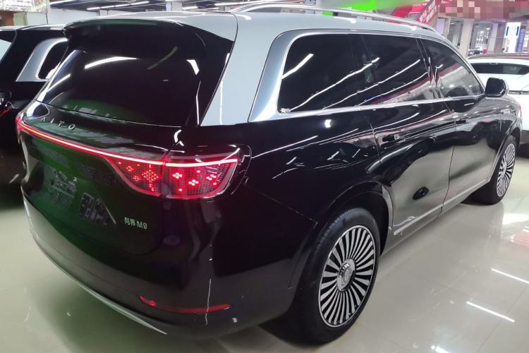 Used Hima AITO M9 2024 All-Electric Ultra Version 100 kWh 6-Seater Model
